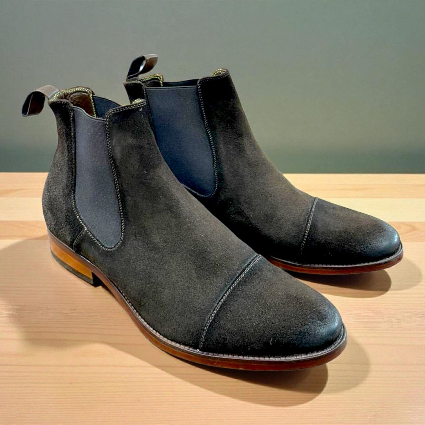 BOTÍN CHELSEA BOOT GAMUZA CHOCOLATE TALLA 42