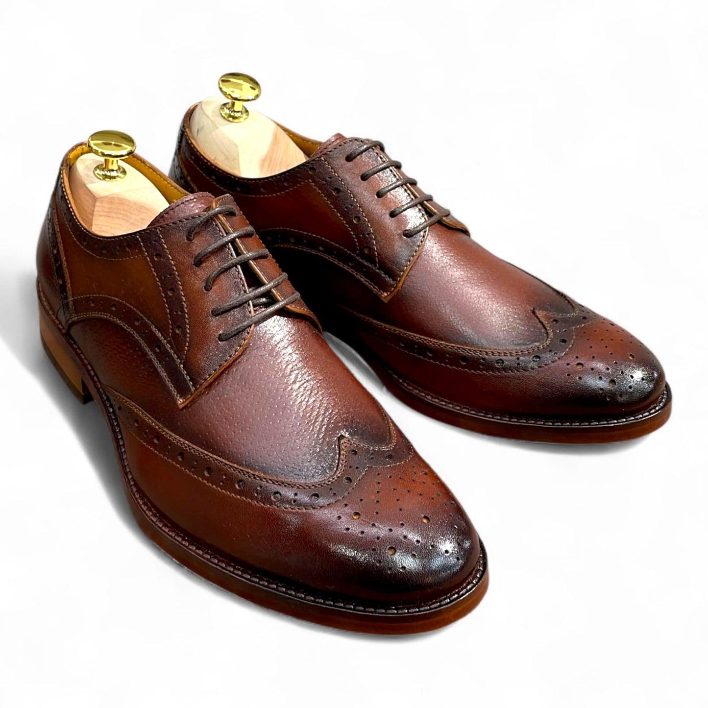 DERBY ROJIZO ESTERILLADO TROQUELADO