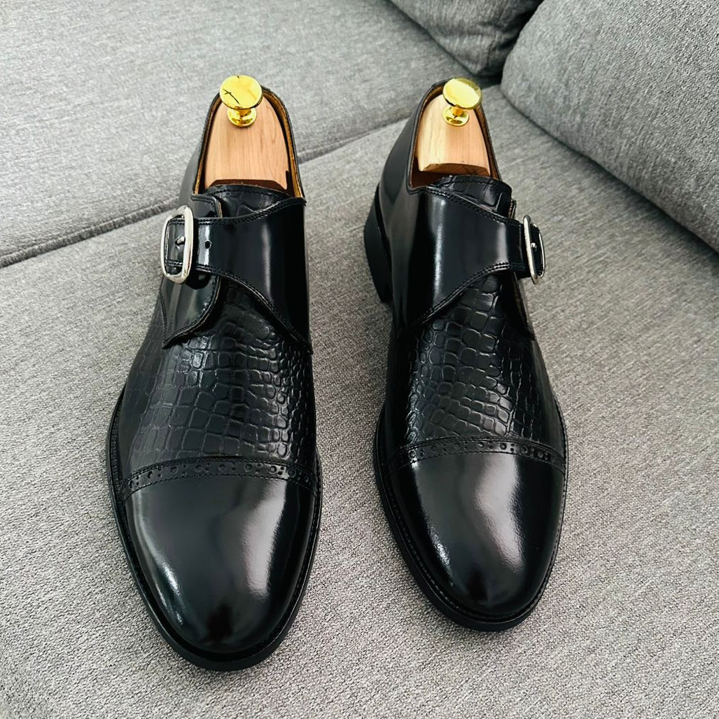 Single Monkstrap Total Black – Croco Premium/ Precio de lanzamiento