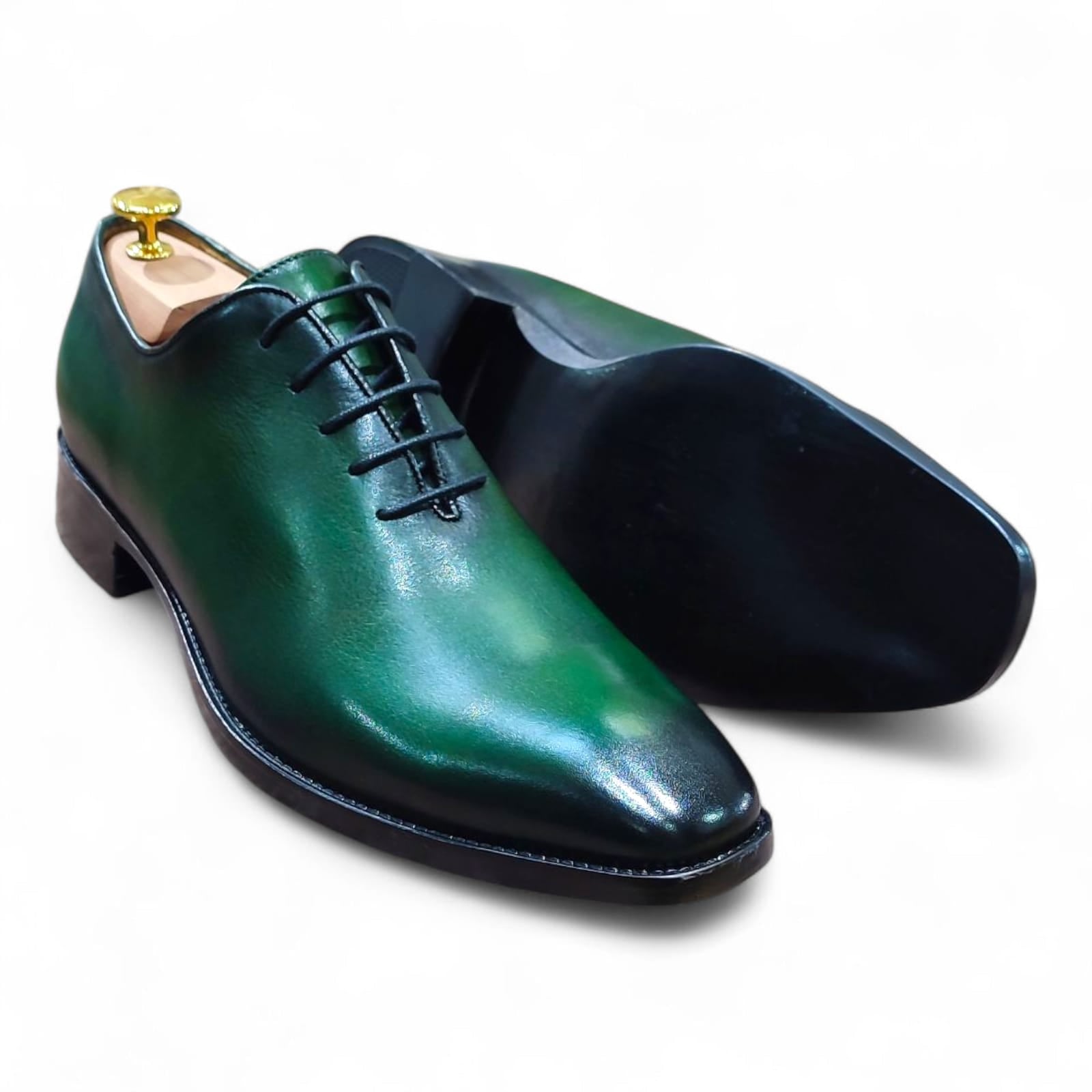 Wole Cut Ezio
