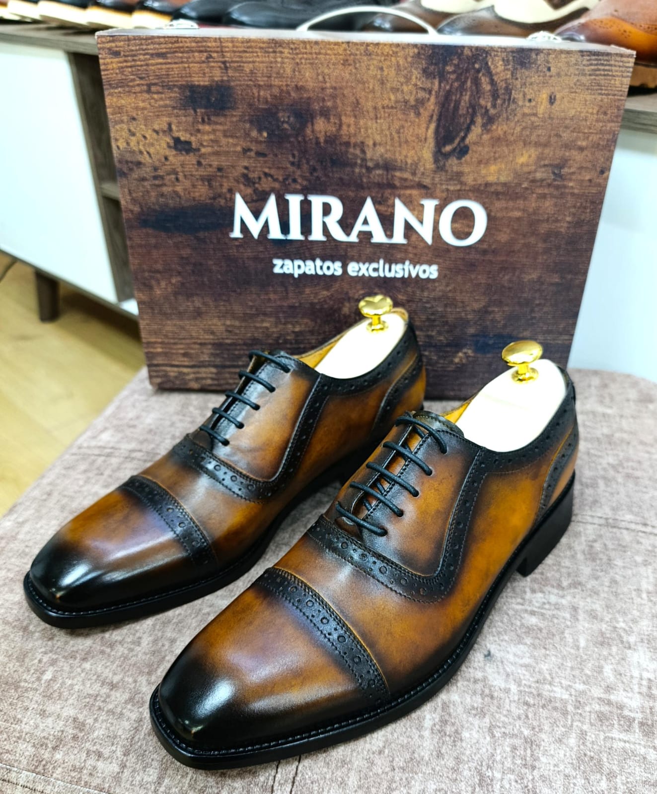 OXFORD CLASICO ORO BAJO PEDIDO