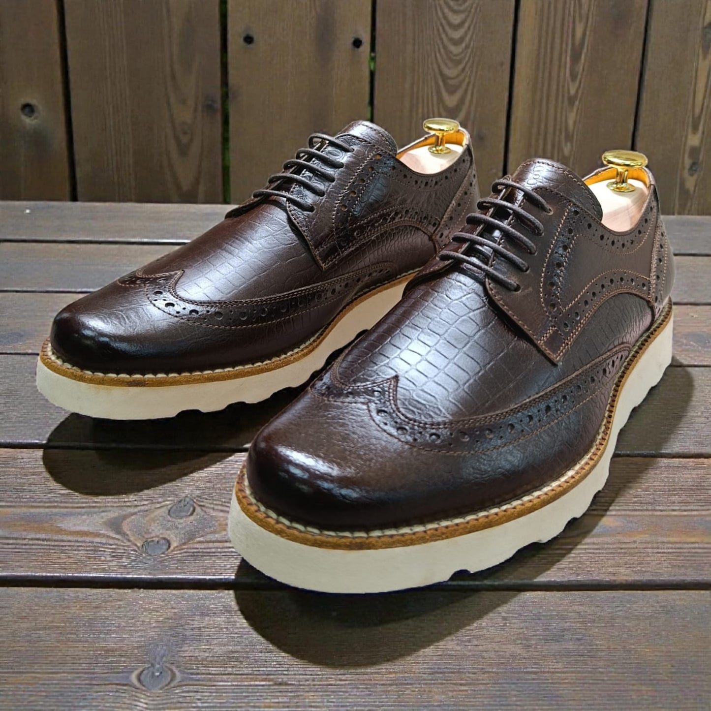 Allan Poe Cafe Croco