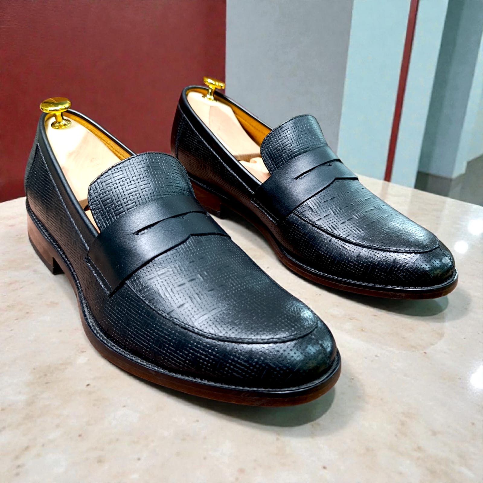 MOCASIN PUNTOS NEGRO