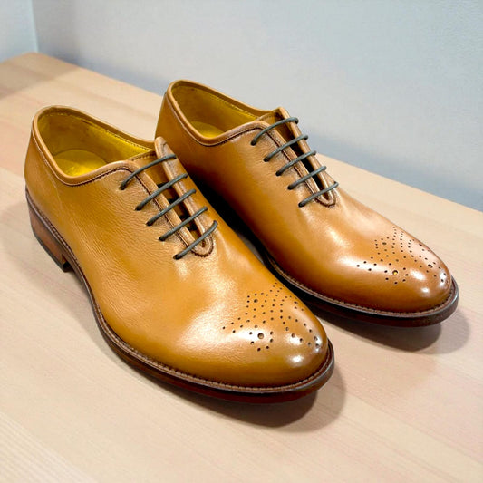 ZAPATO MONOPEZZO COLOR MIEL TALLA 38