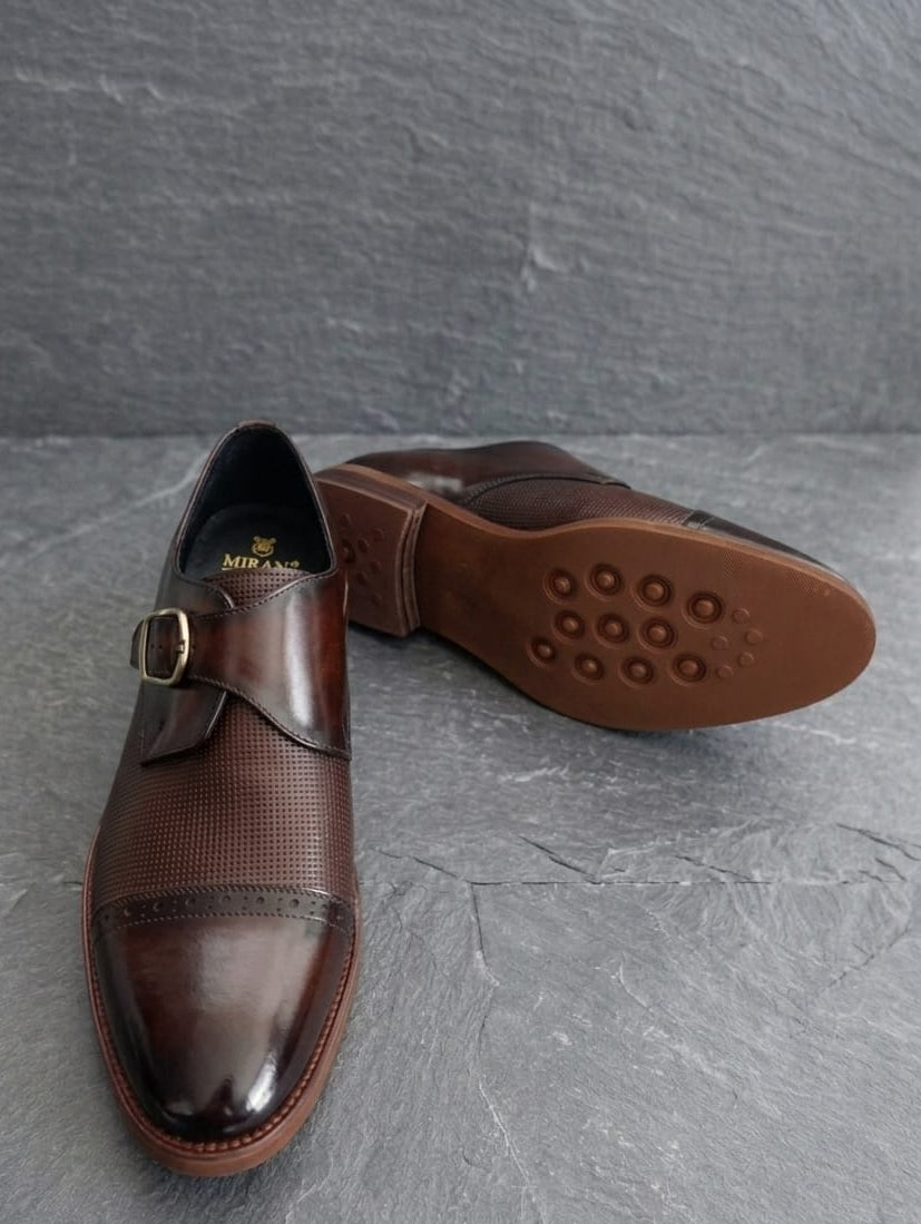 SINGLE MONKSTRAP CAFE